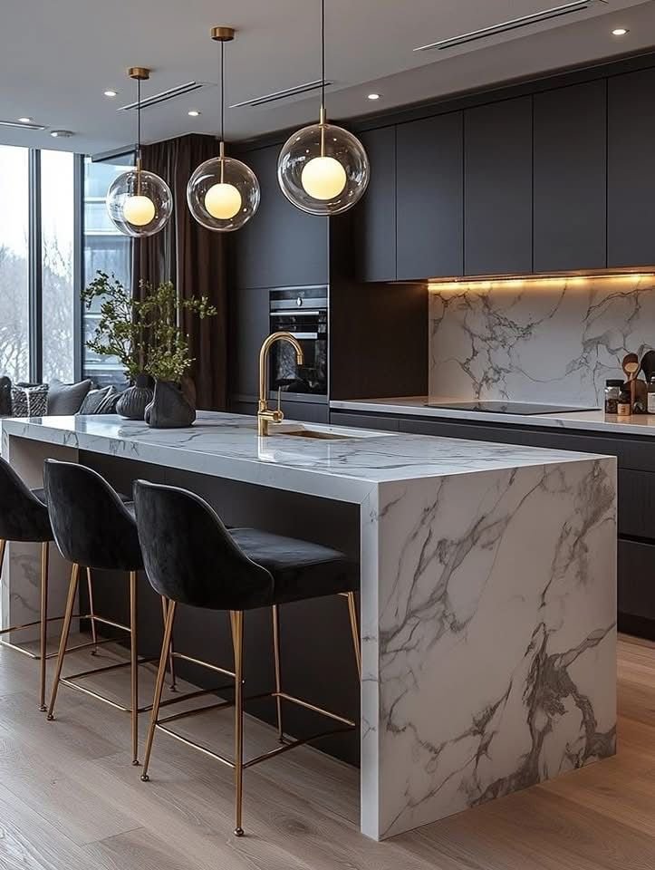 Sleek Linear Pendant
